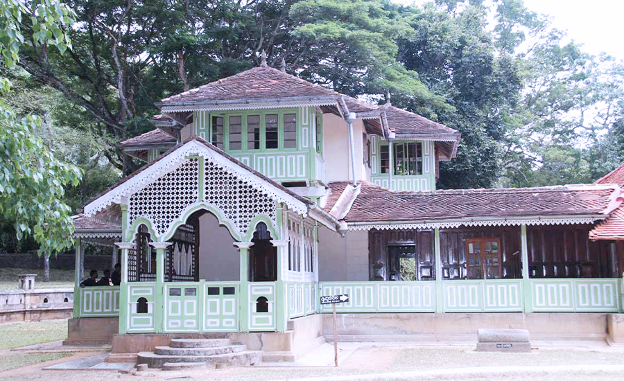 MaduwanWela Walawwa
